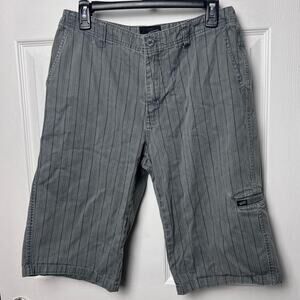 Vans Off the Wall Men's Gray Striped Skater Shorts Size 30